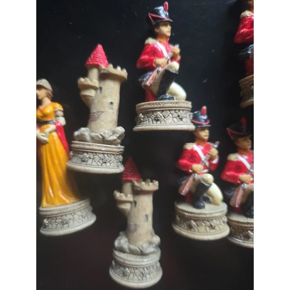 The Chessman Napoleon REPLACEMENT Chess Pieces W.U. 2000 Lot Of 10